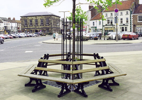 551 - Image 4